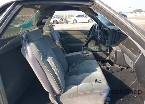 1987 Chevrolet El Camino z USA, uszkodzony, nr VIN 3GCCW80H4HS906978